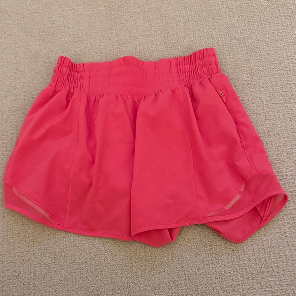 Lululemon 4 inch, size 0, lipgloss